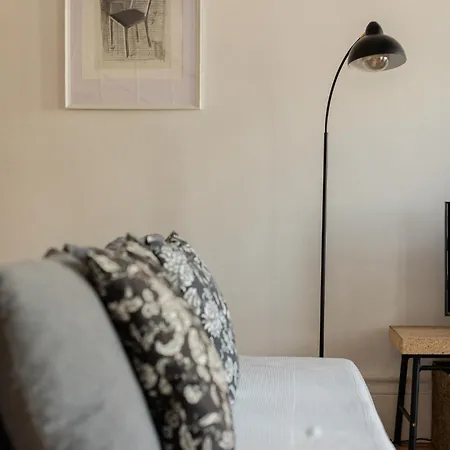 아파트 Downtown Urban Nest *