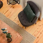 Downtown Urban Nest