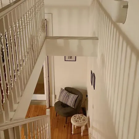 Apartment Downtown Urban Nest
