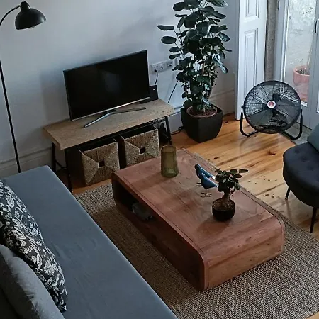 Downtown Urban Nest *