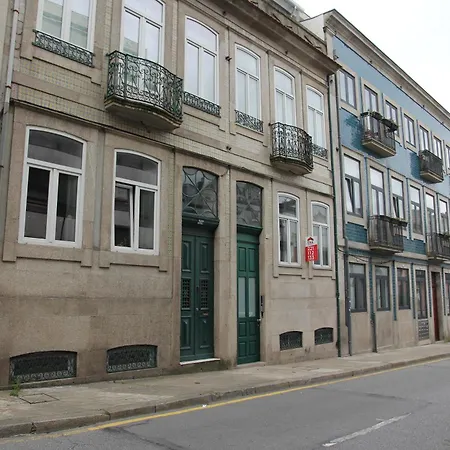 Downtown Urban Nest Appartement