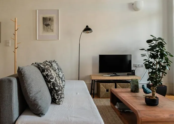 Downtown Urban Nest דירה *