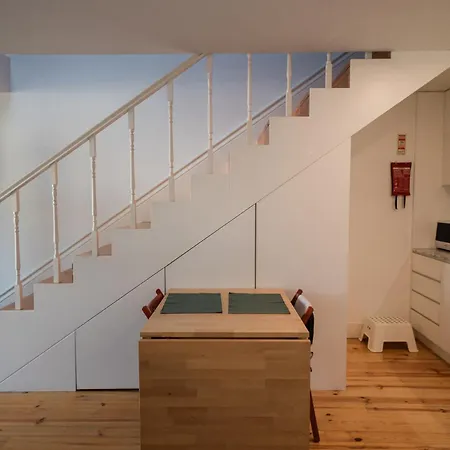 Downtown Urban Nest Apartment *