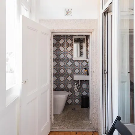 Downtown Urban Nest Apartment Porto