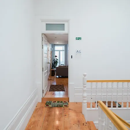 Lägenhet Downtown Urban Nest Oporto